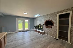 1218 Rona Pkwy Dr, Fairborn, OH 45324 - Photo 7