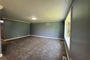 1218 Rona Pkwy Dr, Fairborn, OH 45324 - Photo 9