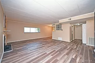 1787 Cherokee Dr, West Carrollton, OH 45449 - Photo 9