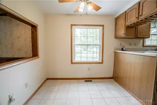 7013 Woodcroft Dr, Englewood, OH 45322 - Photo 13