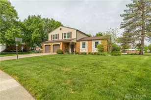 7013 Woodcroft Dr, Englewood, OH 45322 - Photo 3