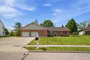 1269 Stephenson Dr, Troy, OH 45373 - Photo 3