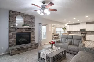 433 Buckingham Pl, Beavercreek Twp, OH 45385 - Photo 17