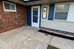 2077 Pueblo Dr, Xenia, OH 45385 - Photo 9