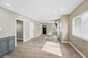 312 E Maplewood Ave, Dayton, OH 45405 - Photo 13
