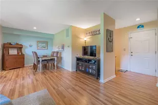 500 Waterfront Pl, Washington Twp, OH 45458 - Photo 5