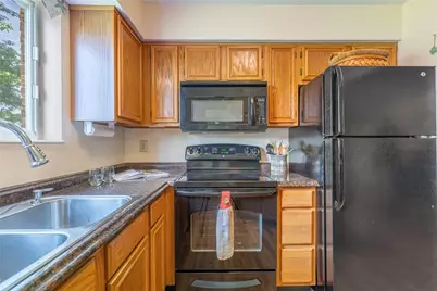500 Waterfront Place, Washington Twp, OH 45458 - Photo 9