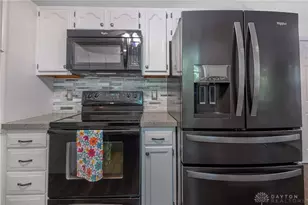 2380 W Girard Ln, Troy, OH 45373 - Photo 9