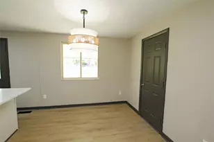 5917 Summersweet Dr, Clayton, OH 45315 - Photo 7