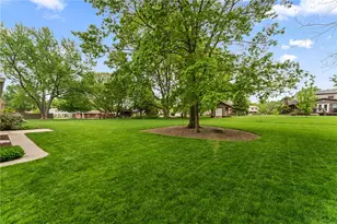 454 Shirley Ann Dr, Centerville, OH 45458 - Photo 73