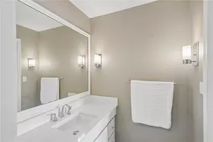 1924 Washington South Dr, Washington Twp, OH 45458 - Photo 29