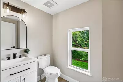 3906 Edwards Road #C, Cincinnati, OH 45209 - Photo 25
