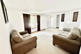918 Hile Ln, Englewood, OH 45322 - Photo 3