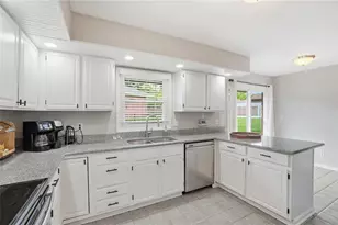 508 King George Ct, Springboro, OH 45066 - Photo 15