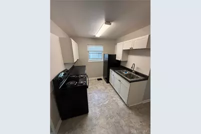 420 E Siebenthaler Avenue, Dayton, OH 45405 - Photo 7