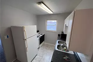 420 E Siebenthaler Ave, Dayton, OH 45405 - Photo 3