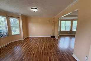 2545 Hillsdale Dr, Beavercreek, OH 45431 - Photo 5
