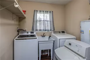 307 N Walnut St, Englewood, OH 45322 - Photo 13