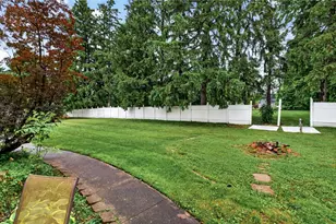 6870 Rose Bud Way, Clayton, OH 45415 - Photo 31