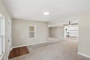 9615 Roberts Dr, Franklin Twp, OH 45005 - Photo 7