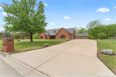 1537 Meadowlands Drive, Fairborn, OH 45324 - Photo 61