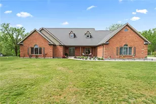 1537 Meadowlands Dr, Fairborn, OH 45324 - Photo 1