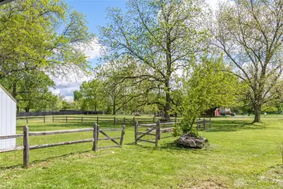 6780 Brantford Road, Butler Twp, OH 45414 - Photo 47