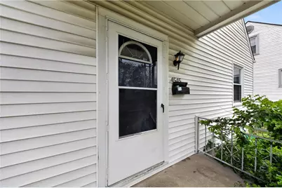 4545 Greenwich Village Avenue, Dayton, OH 45406 - Photo 3
