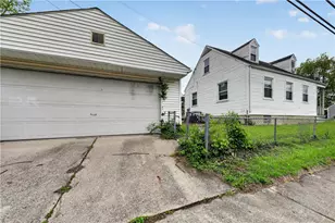 4545 Greenwich Village Ave, Dayton, OH 45406 - Photo 5