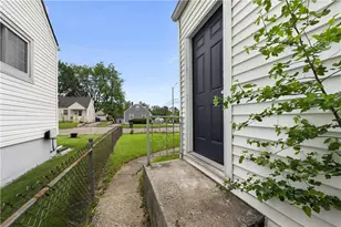 4545 Greenwich Village Ave, Dayton, OH 45406 - Photo 5