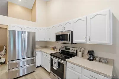 1150 Windsong Trail, Beavercreek Twp, OH 45324 - Photo 9