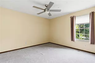 9178 Woodstream Ln, Washington Twp, OH 45458 - Photo 21