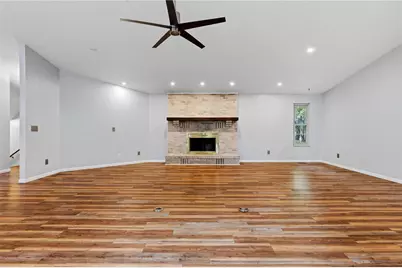 9178 Woodstream Lane, Washington Twp, OH 45458 - Photo 5