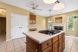2544 Greenside Dr, Beavercreek, OH 45431 - Photo 7