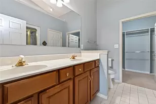 2544 Greenside Dr, Beavercreek, OH 45431 - Photo 17