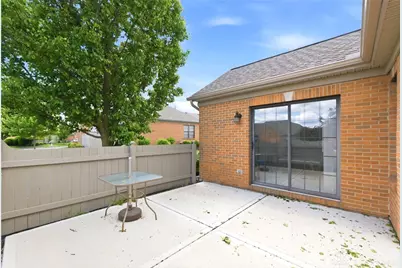2602 Allister Circle, Miami Township, OH 45342 - Photo 27