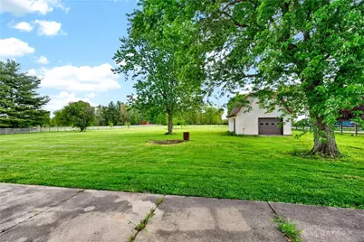 1005 Free Road, Bethel Twp, OH 45344 - Photo 37