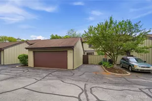 6130 Martingale Ln, Centerville, OH 45459 - Photo 47