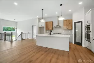 9333 Rochelle Ln, Clearcreek Twp, OH 45458 - Photo 17