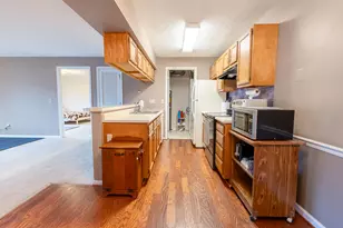 5769 Cheviot Rd, Cincinnati, OH 45247 - Photo 9