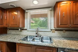 181 Trailwoods Dr, Dayton, OH 45415 - Photo 17