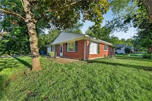 1747 Blue Field Ave, Dayton, OH 45414 - Photo 3