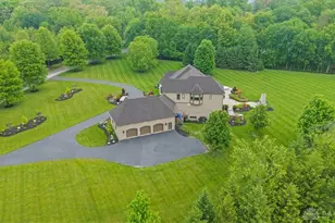 9020 Whisperinghill Dr, Cincinnati, OH 45242 - Photo 95