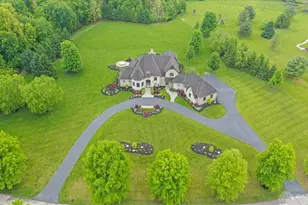 9020 Whisperinghill Dr, Cincinnati, OH 45242 - Photo 93