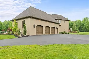 9020 Whisperinghill Dr, Cincinnati, OH 45242 - Photo 77