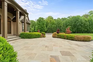 9020 Whisperinghill Dr, Cincinnati, OH 45242 - Photo 81