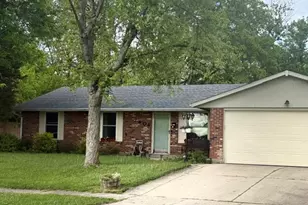 7404 Maringo Dr, Huber Heights, OH 45424 - Photo 1