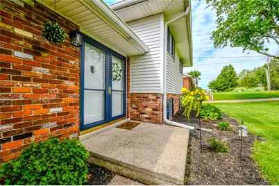 10833 Kendig Road, Bethel Twp, OH 45344 - Photo 7