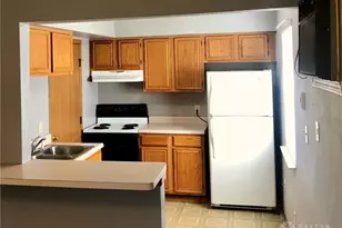 351 Gilbert Ave, Fairborn, OH 45324 - Photo 3