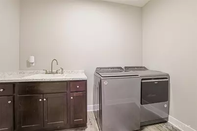 6853 Zerkle Road, Springfield, OH 45502 - Photo 41